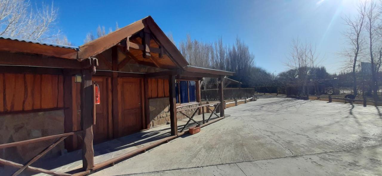 Hosteria & Cabanas Rio Fenix Perito Moreno Exterior photo