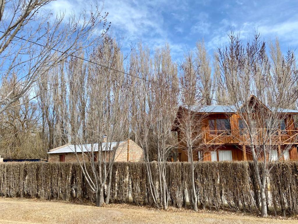 Hosteria & Cabanas Rio Fenix Perito Moreno Exterior photo